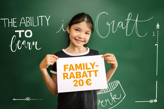 Der Family-Rabatt wird für jeden zusätzlichen Kurs innerhalb einer Familie gewährt. 