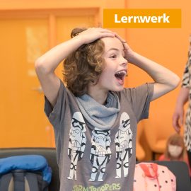 ALBA & Lernwerk Sommercamp: Kind freut sich